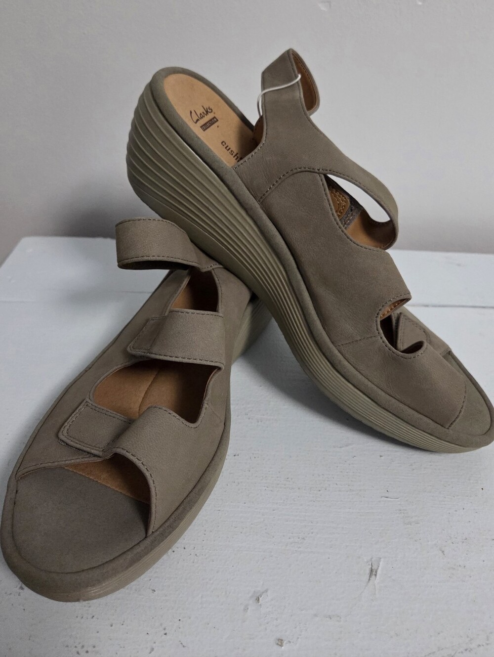 Clarks Sandals Size 12